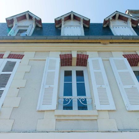 Villa Clarisse Deauville Exterior foto