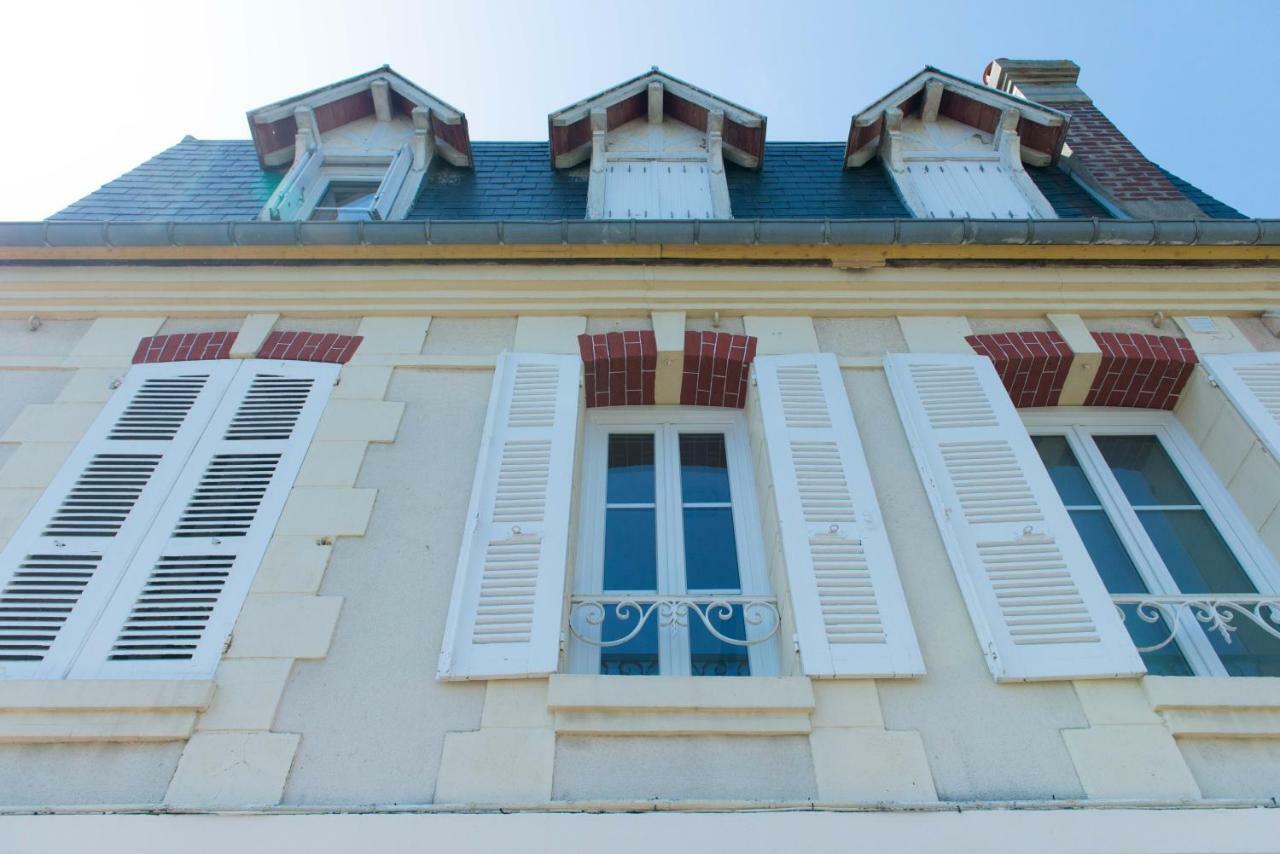 Villa Clarisse Deauville Exterior foto